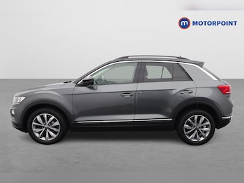 Used Volkswagen T-Roc 2021 for sale - 79604025: Photo