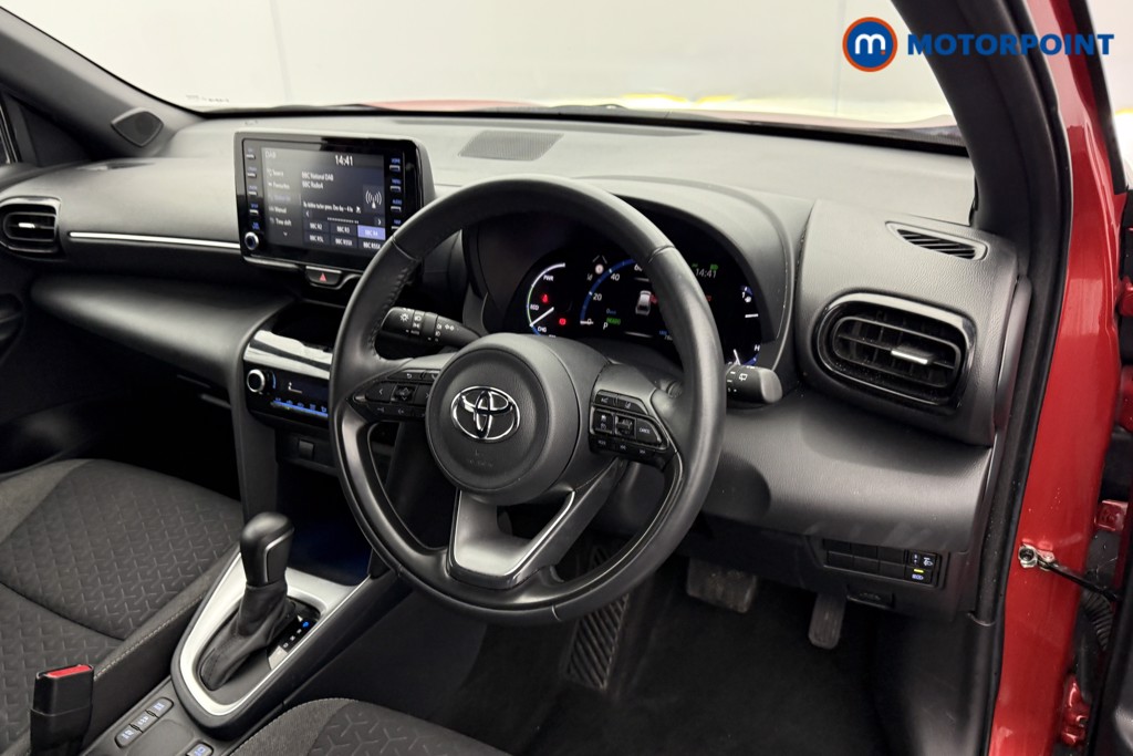 Used Toyota Yaris Cross 2024 for sale - 76352813: Photo 11