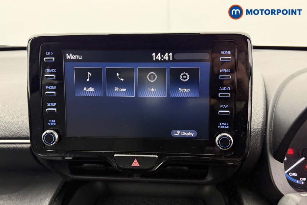 Used Toyota Yaris Cross 2024 for sale - 76352813: Photo 16