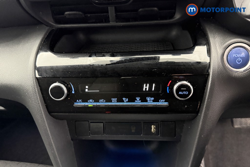 Used Toyota Yaris Cross 2024 for sale - 76352813: Photo 18