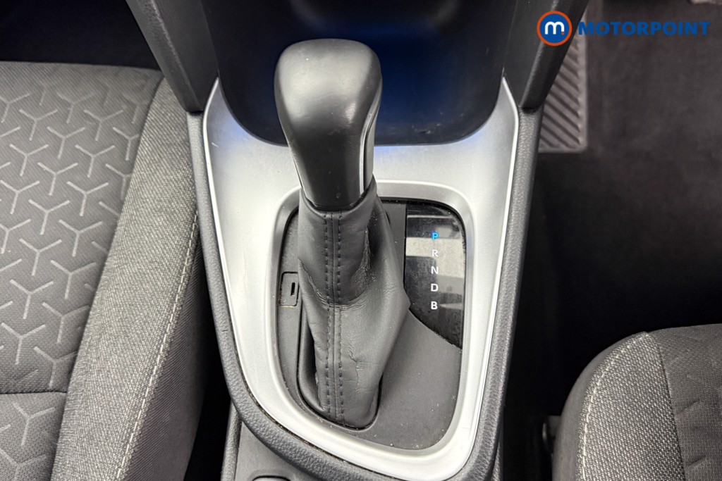 Used Toyota Yaris Cross 2024 for sale - 76352813: Photo 19