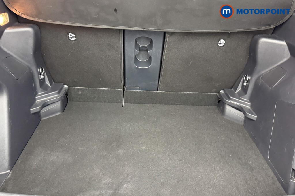 Used Toyota Yaris Cross 2024 for sale - 76352813: Photo 30