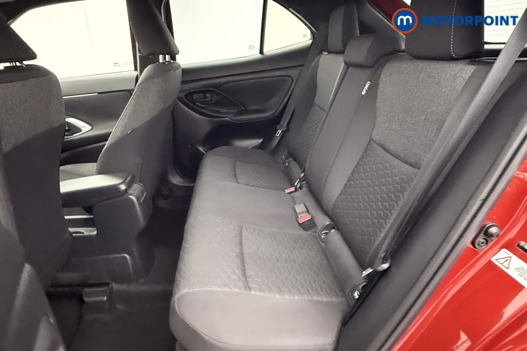 Used Toyota Yaris Cross 2024 for sale - 76352813: Photo 33