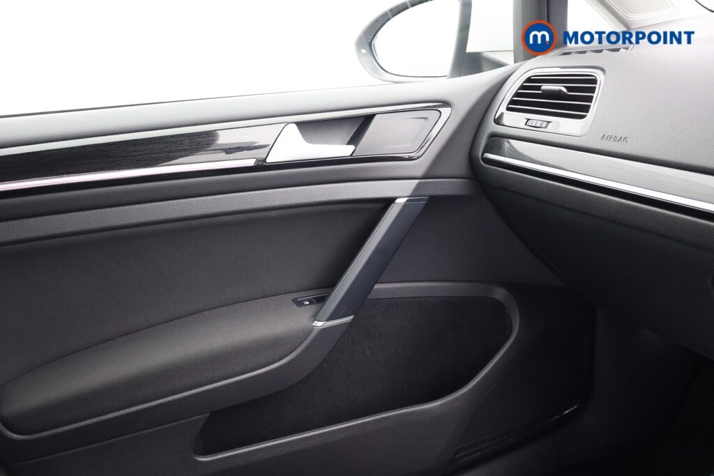 Used Volkswagen Golf 2019 for sale - 77533519: Photo 19