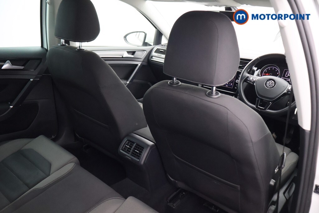 Used Volkswagen Golf 2019 for sale - 77533519: Photo 24