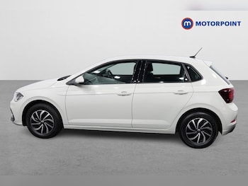 Used Volkswagen Polo 2023 for sale - 76242301: Photo
