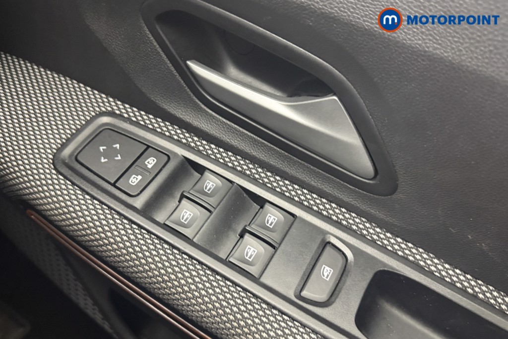 Used Dacia Sandero Stepway 2023 for sale - 77688465: Photo 18