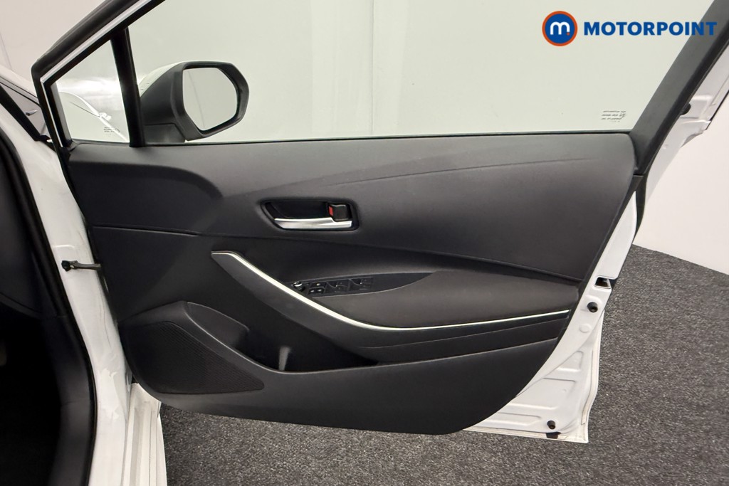 Used Toyota Corolla 2021 for sale - 76569083: Photo 15