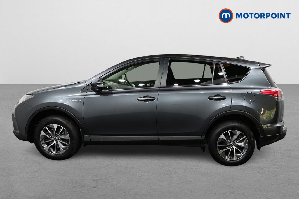 Used Toyota RAV4 2017 for sale - 76534616: Photo 4