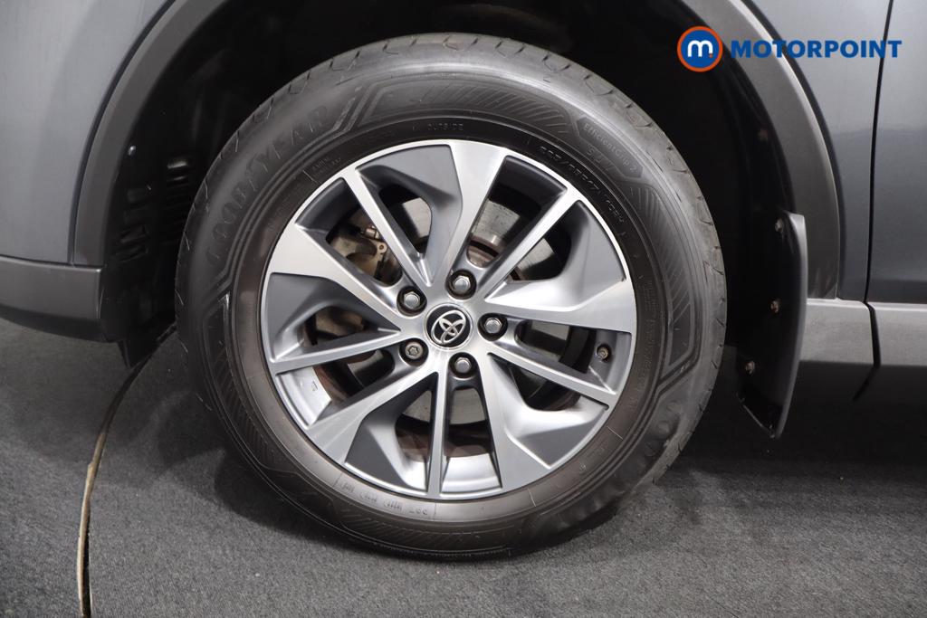 Used Toyota RAV4 2017 for sale - 76534616: Photo 44