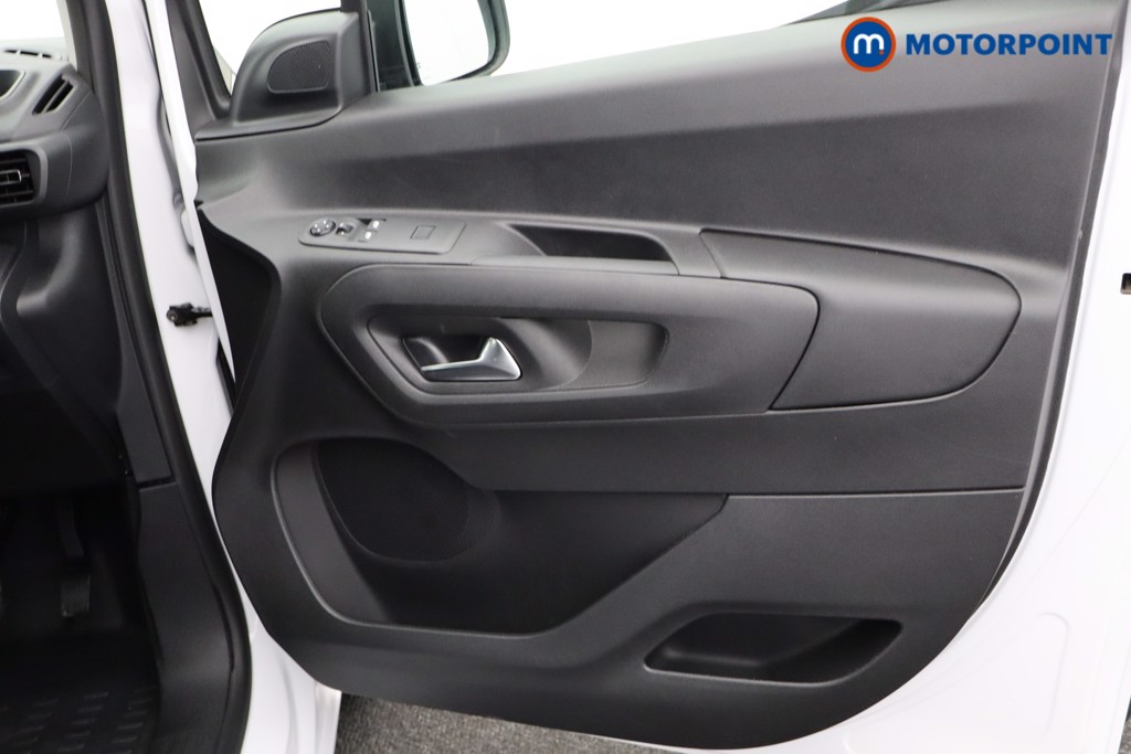 Used Citroen Berlingo 2025 for sale - 77286752: Photo 18