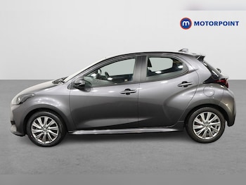 Used Toyota Yaris 2022 for sale - 79585229: Photo