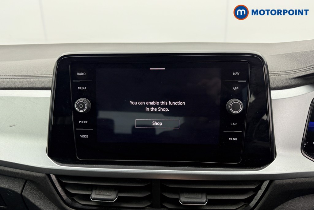 Used Volkswagen T-Roc 2023 for sale - 77032304: Photo 17