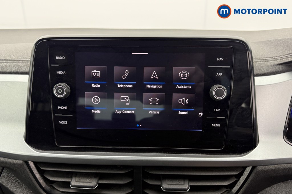 Used Volkswagen T-Roc 2023 for sale - 77032304: Photo 19