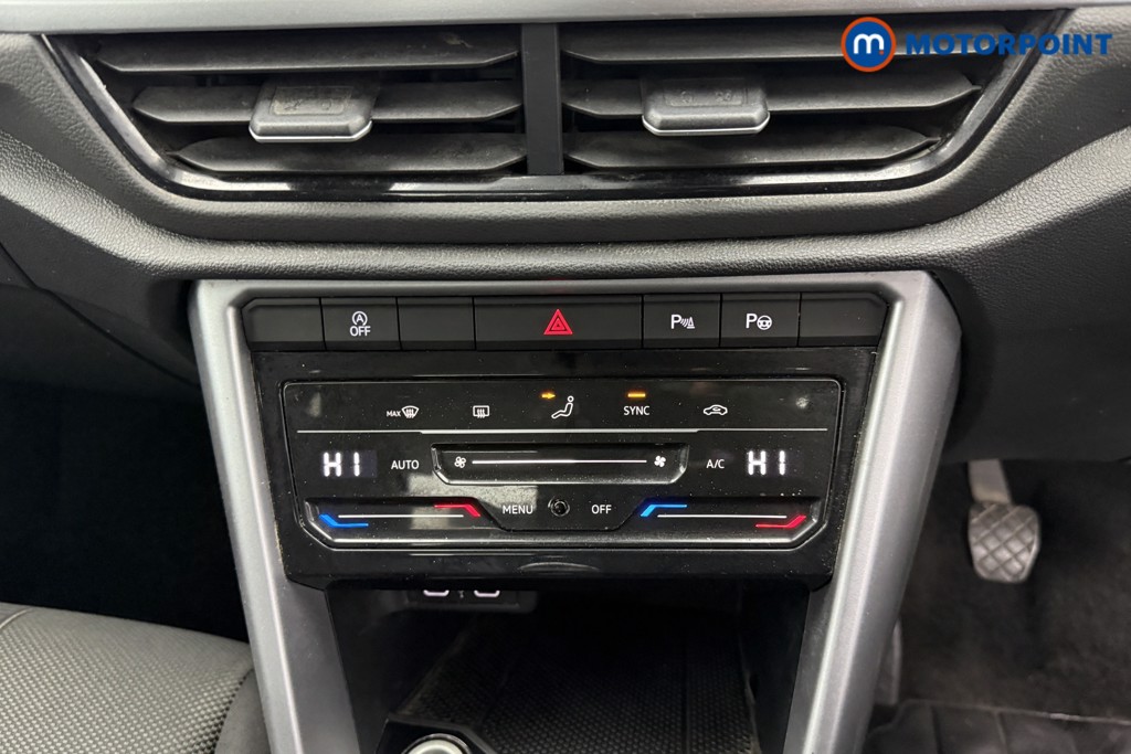 Used Volkswagen T-Roc 2023 for sale - 77032304: Photo 20