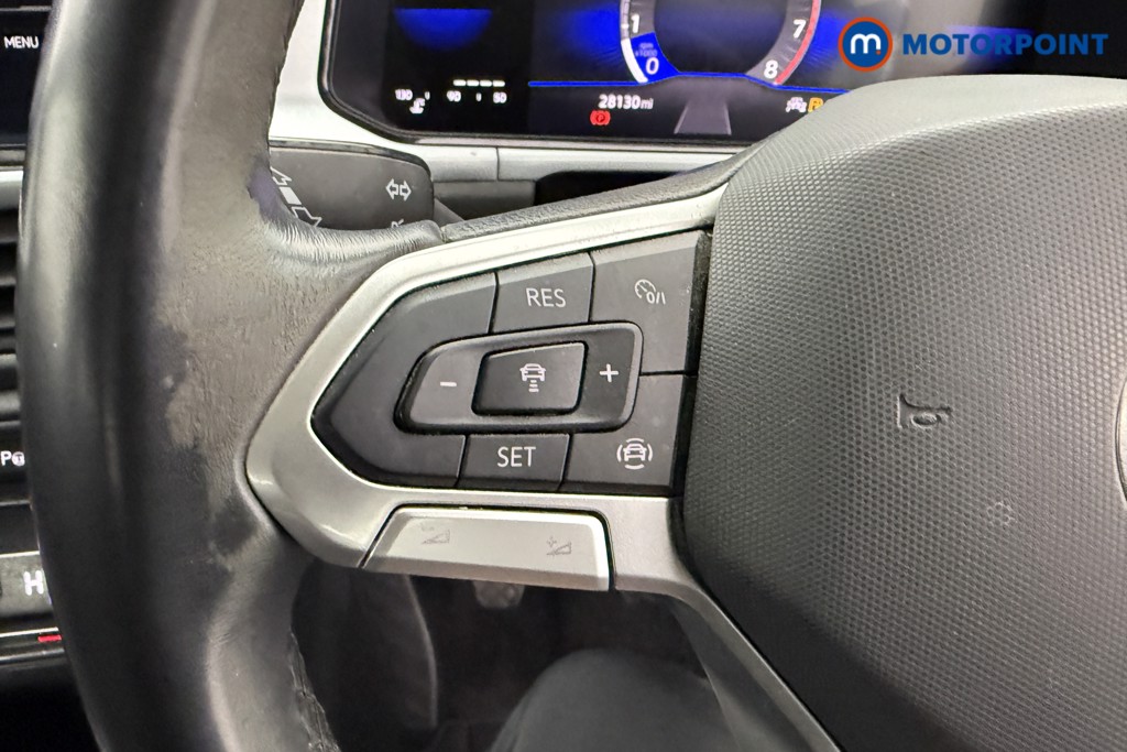 Used Volkswagen T-Roc 2023 for sale - 77032304: Photo 22