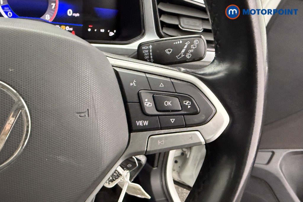 Used Volkswagen T-Roc 2023 for sale - 77032304: Photo 23