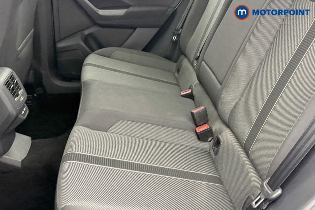 Used Volkswagen T-Roc 2023 for sale - 77032304: Photo 32