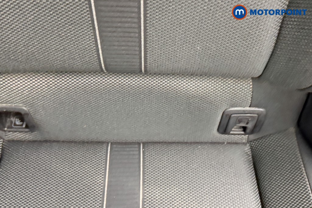 Used Volkswagen T-Roc 2023 for sale - 77032304: Photo 33