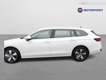 Used Volkswagen Passat 2025 for sale - 79113768: Photo