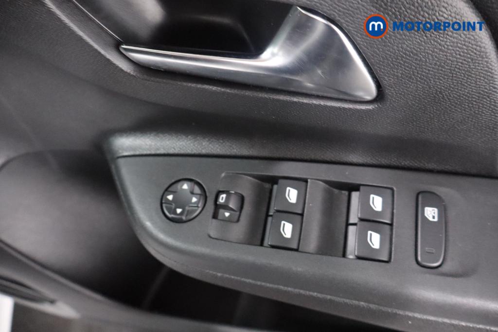 Used Vauxhall Corsa 2023 for sale - 76946248: Photo 17