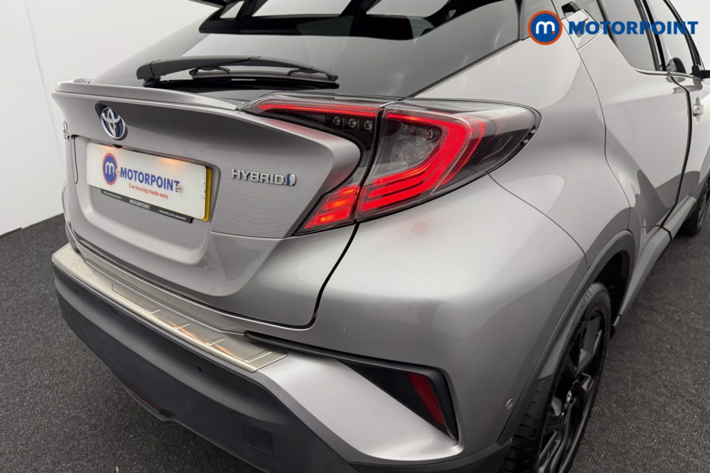 Used Toyota C-HR 2019 for sale - 76113091: Photo 32