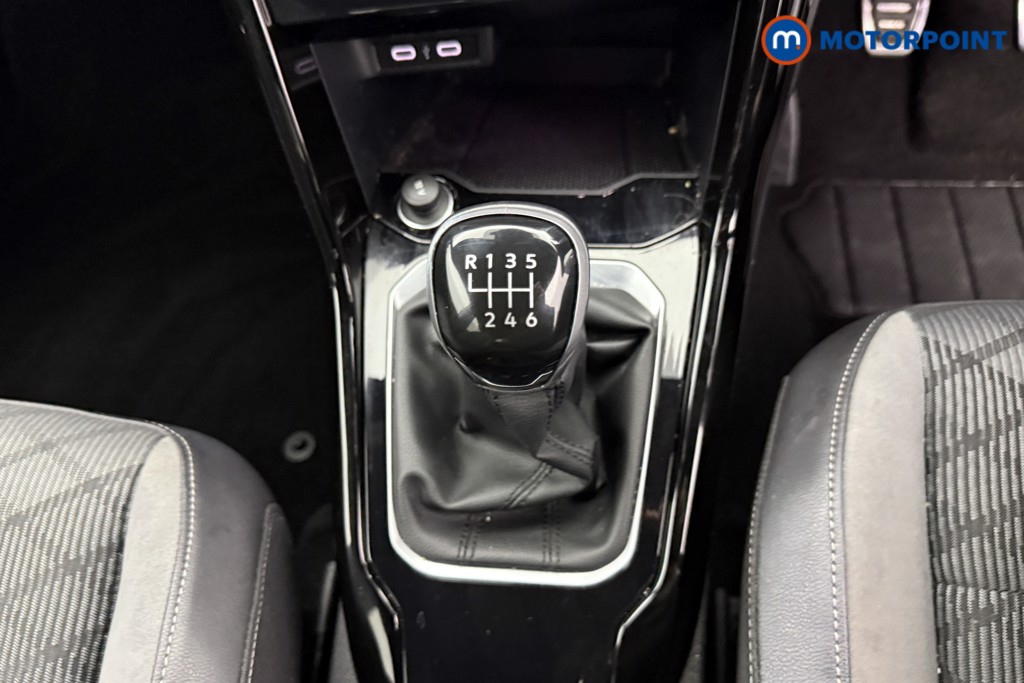 Used Volkswagen T-Roc 2022 for sale - 77061173: Photo 21