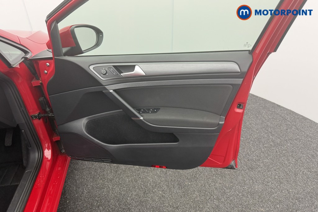 Used Volkswagen Golf 2019 for sale - 76746234: Photo 18