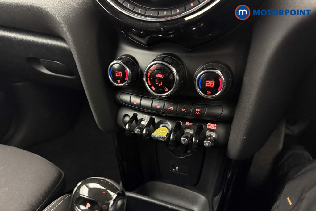 Used MINI Hatch 2021 for sale - 77798036: Photo 11