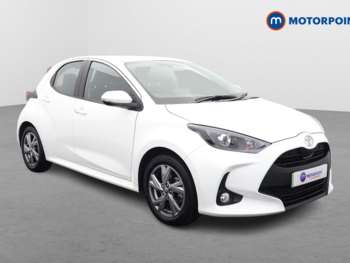 Used Toyota Yaris 2024 for sale - 75320100: Photo
