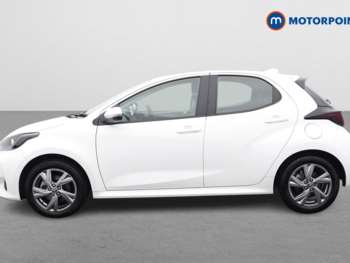 Used Toyota Yaris 2024 for sale - 75320100: Photo