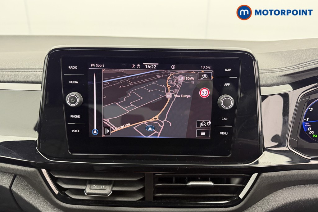 Used Volkswagen T-Roc 2025 for sale - 77297842: Photo 17