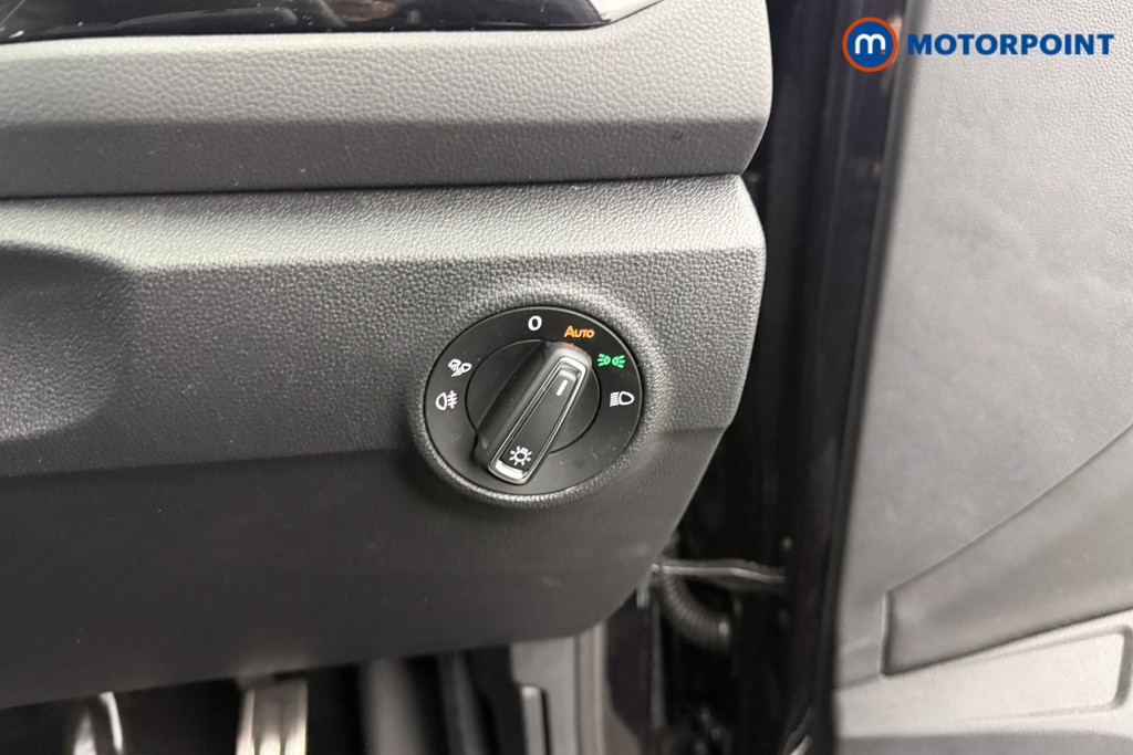 Used Volkswagen T-Roc 2025 for sale - 77297842: Photo 24