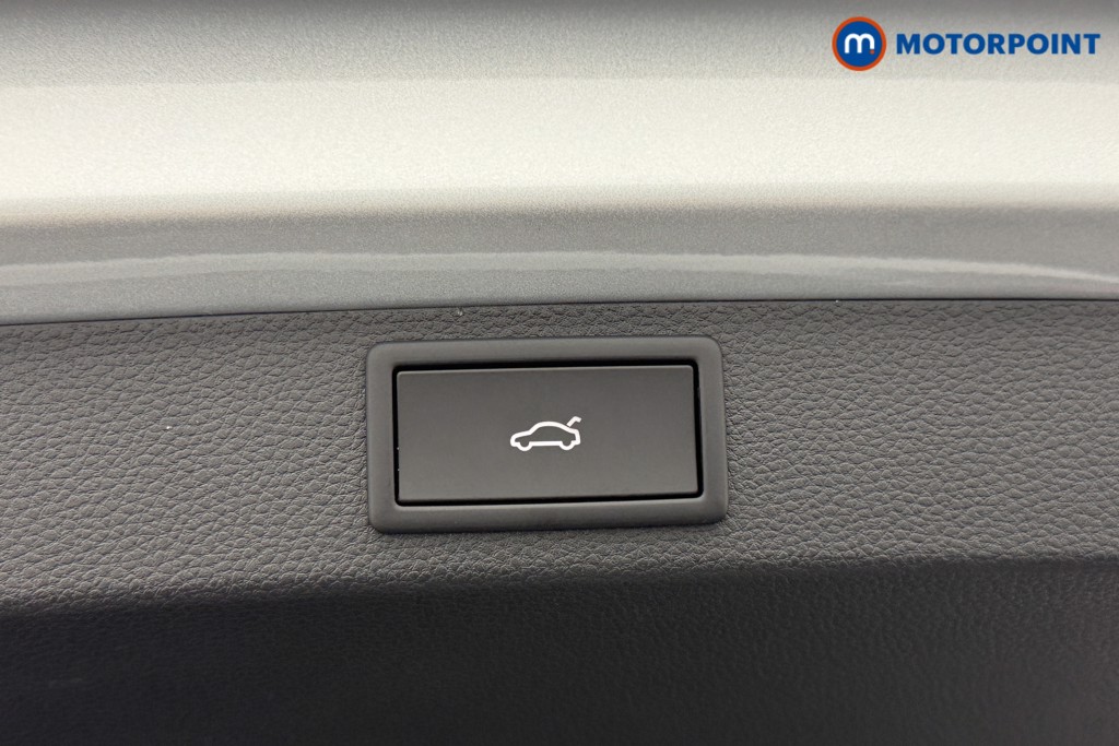 Used Skoda Karoq 2025 for sale - 76710298: Photo 32