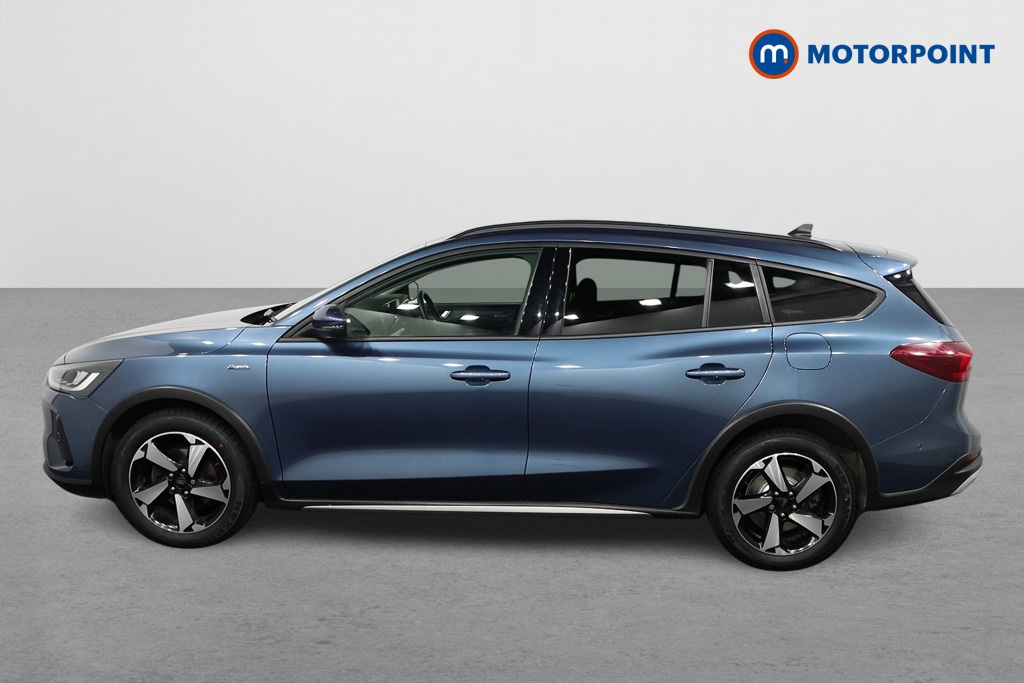 Used Ford Focus 2023 for sale - 77013803: Photo 4