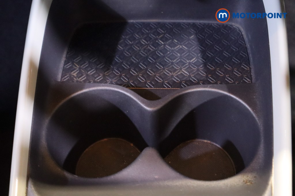 Used Toyota Aygo X 2024 for sale - 76653702: Photo 29