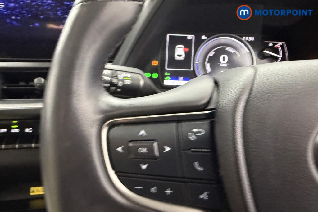 Used Lexus UX 2023 for sale - 77961220: Photo 24