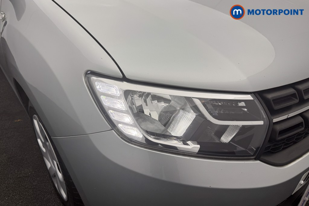 Used Dacia Sandero 2020 for sale - 76685170: Photo 15