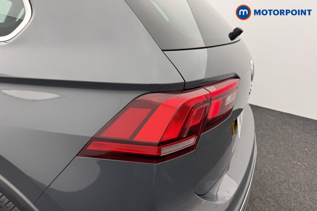 Used Volkswagen Tiguan 2021 for sale - 77206541: Photo 33