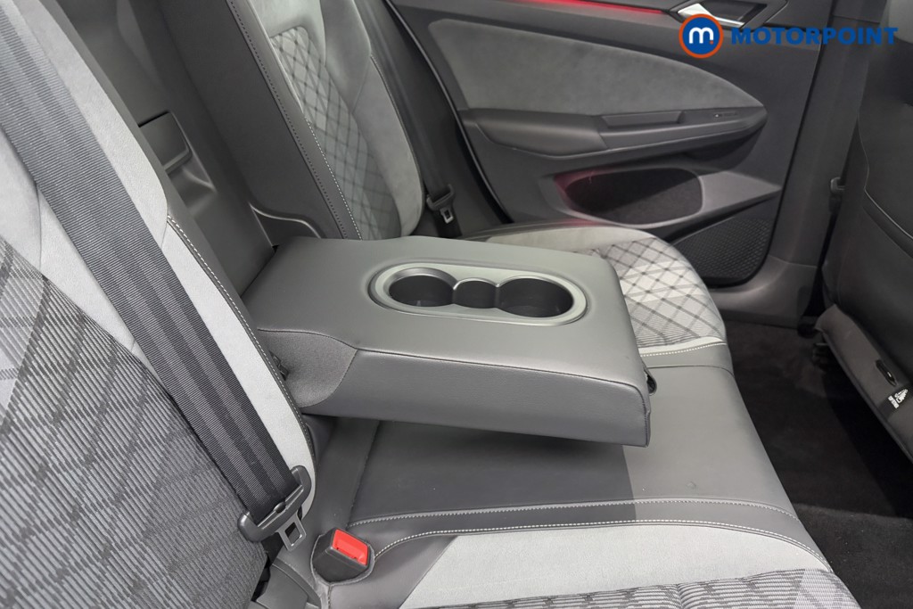 Used Volkswagen Golf 2021 for sale - 77327028: Photo 32