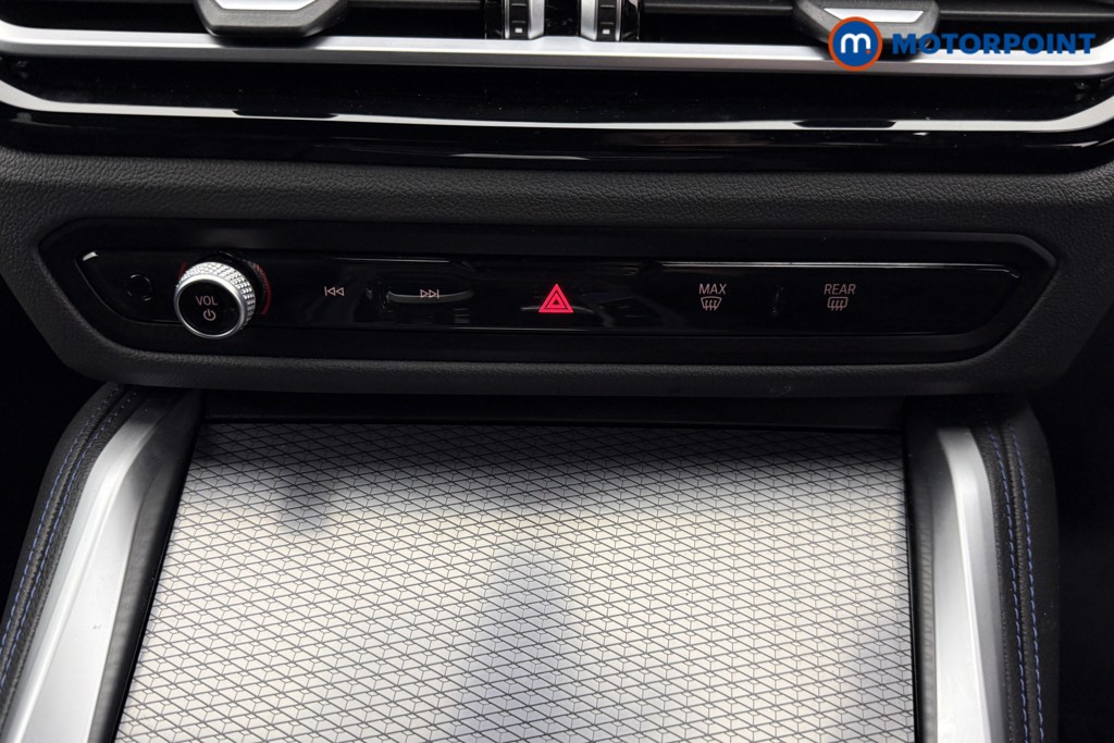 Used BMW i4 2023 for sale - 76946265: Photo 20