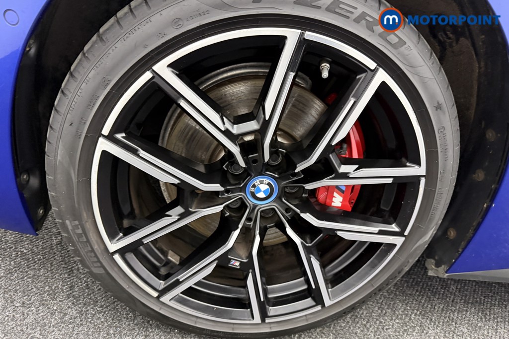 Used BMW i4 2023 for sale - 76946265: Photo 39