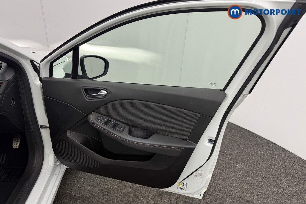 Used Renault Clio for sale - 78150263: Photo 21