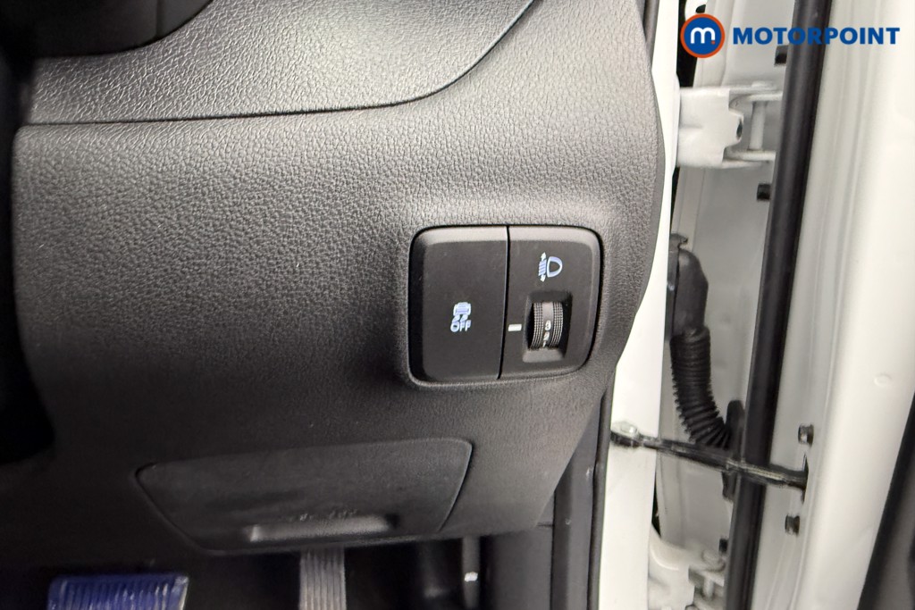 Used Hyundai i10 for sale - 77023638: Photo 23