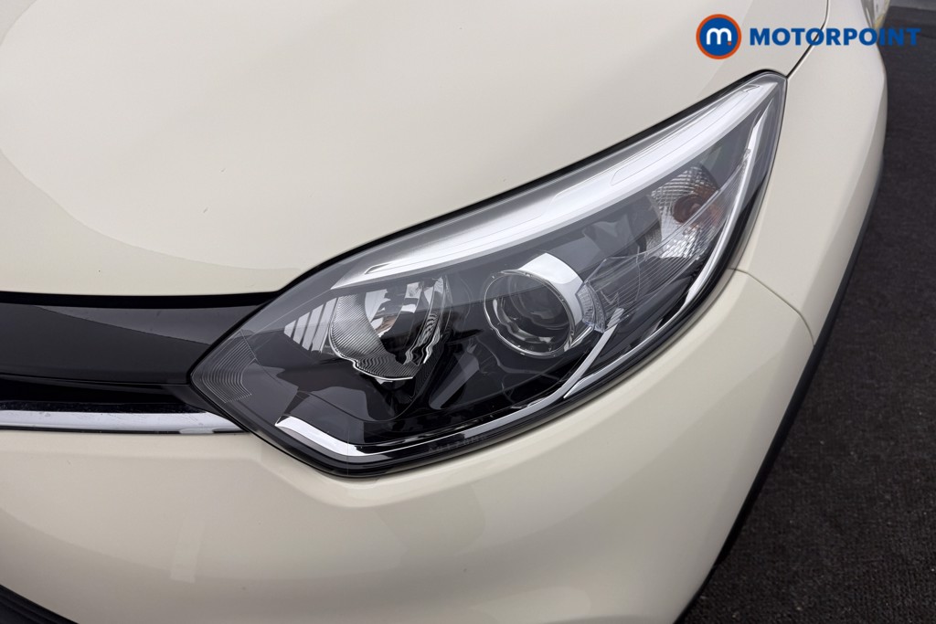 Used Renault Captur 2017 for sale - 77187190: Photo 30