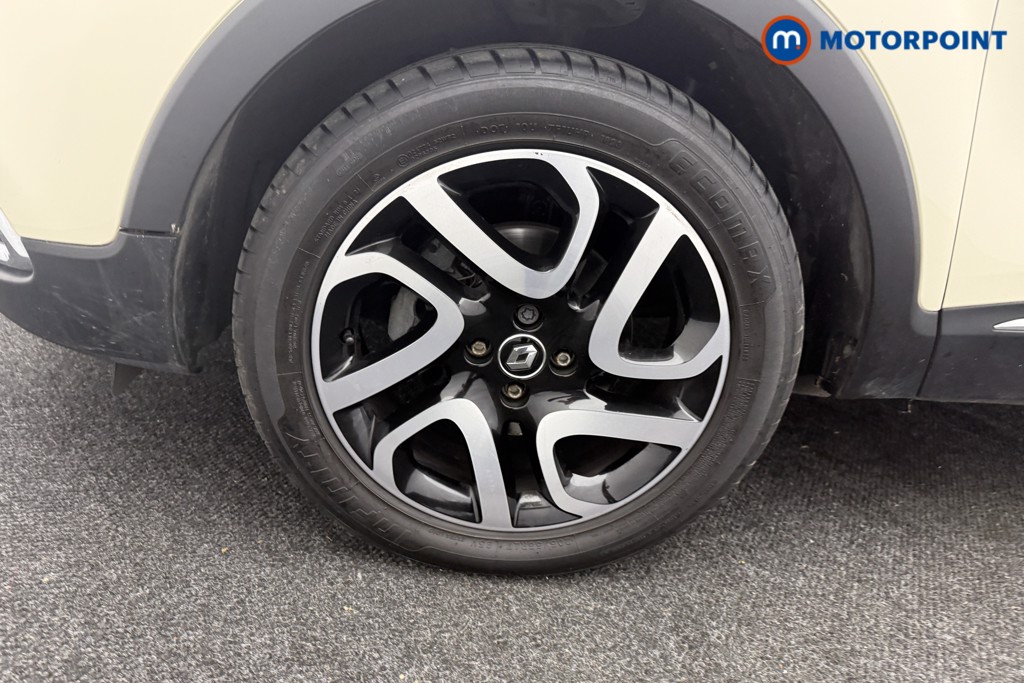 Used Renault Captur 2017 for sale - 77187190: Photo 38