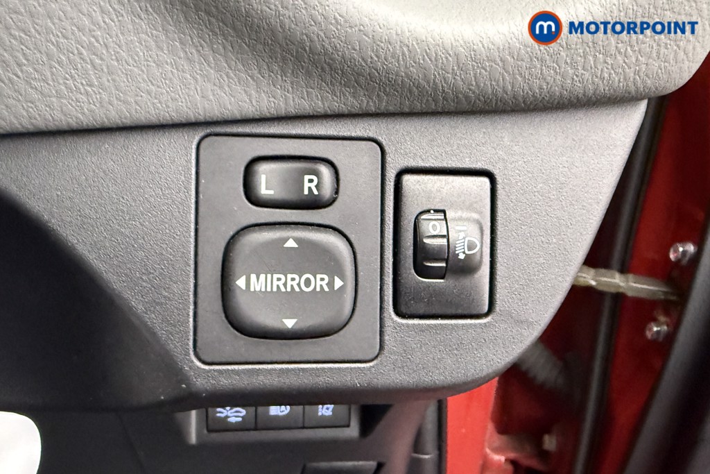 Used Toyota Yaris 2019 for sale - 76723165: Photo 21