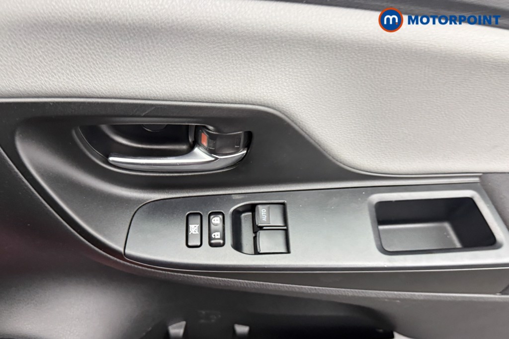 Used Toyota Yaris 2019 for sale - 76723165: Photo 22