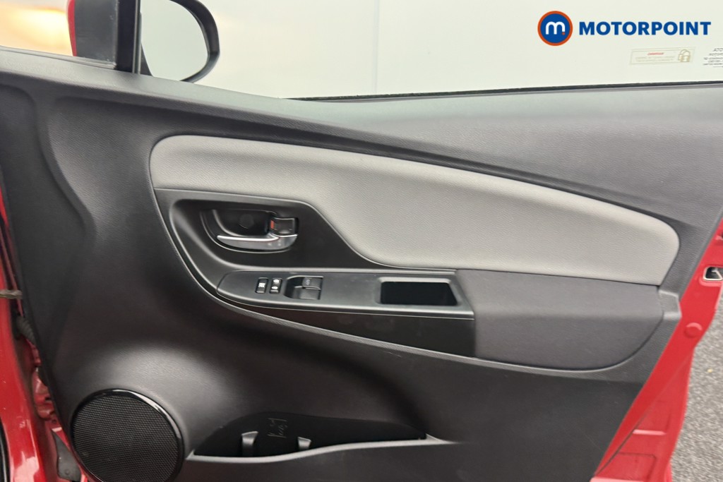 Used Toyota Yaris 2019 for sale - 76723165: Photo 23