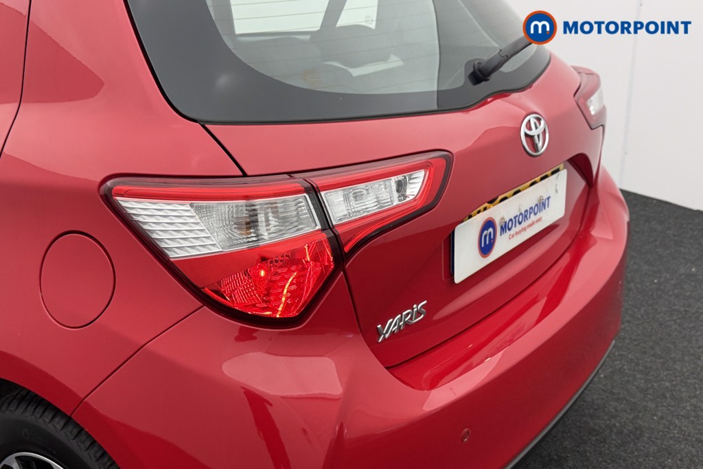 Used Toyota Yaris 2019 for sale - 76723165: Photo 31